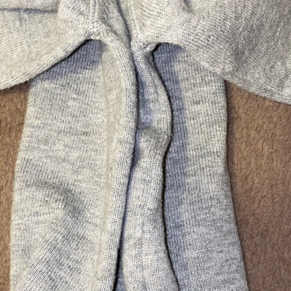 Joe Fresh Sweater - Picture 3 of 4